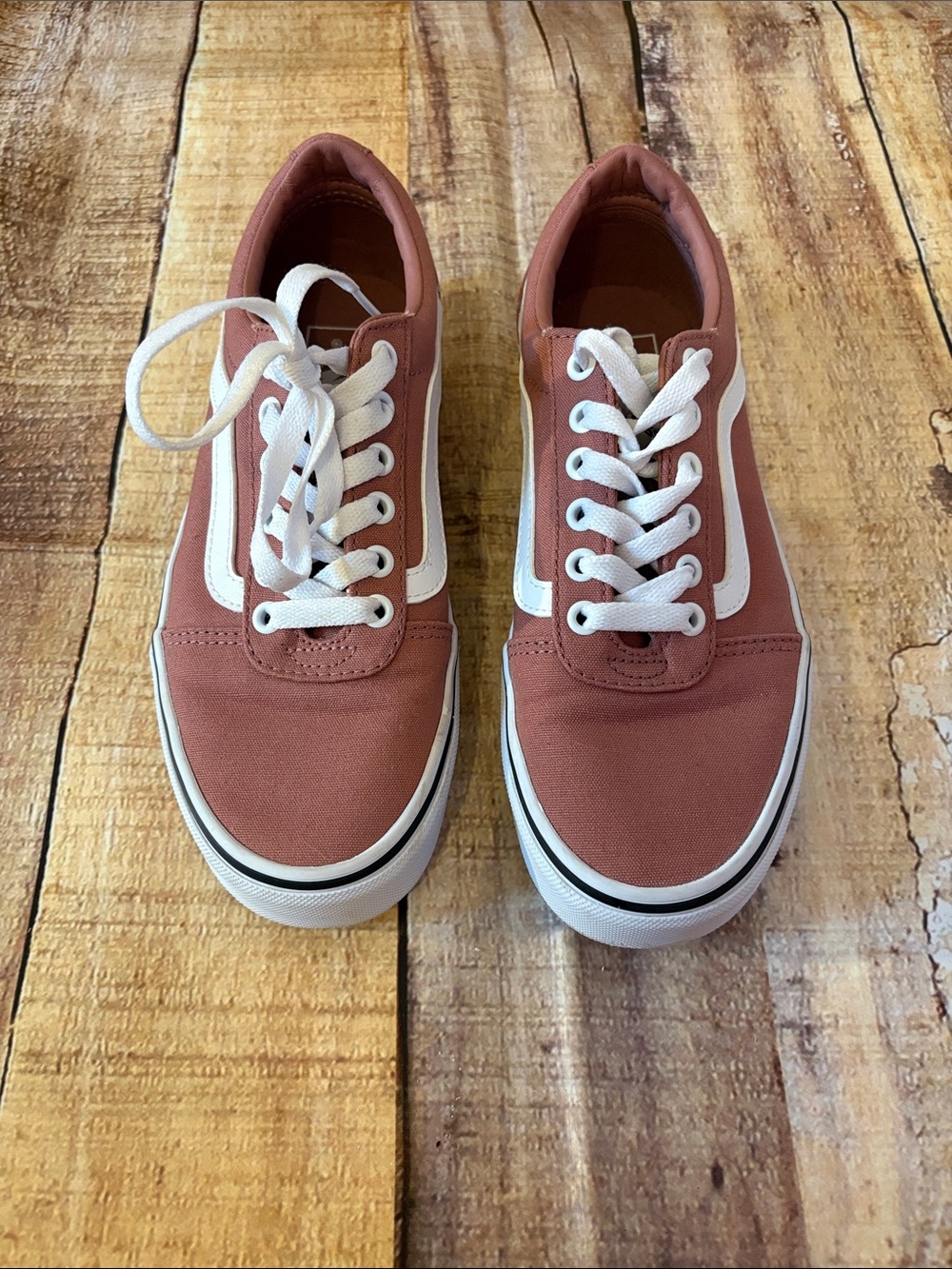 Vans Low-Top Canvas Sneakers in Dusty Rose with White Stripe